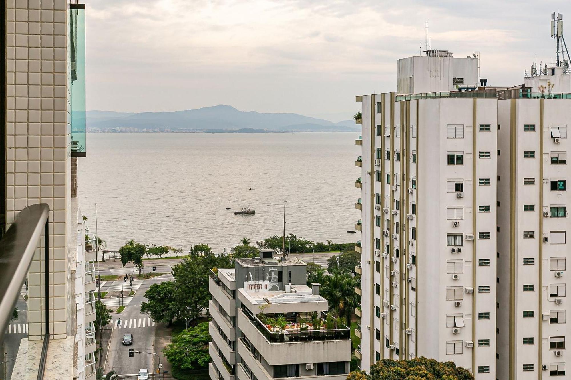Apto Moderno A 10 Min Do Centro De Floripa Rmt801 Apartment Florianopolis Exterior photo